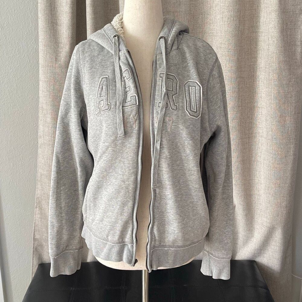 Y2K vintage Aeropostale Faux Fur  lined sweater jacket size XL